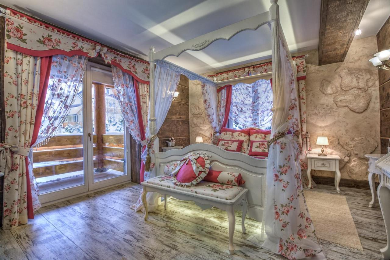Lesny Dworek Bed and breakfast