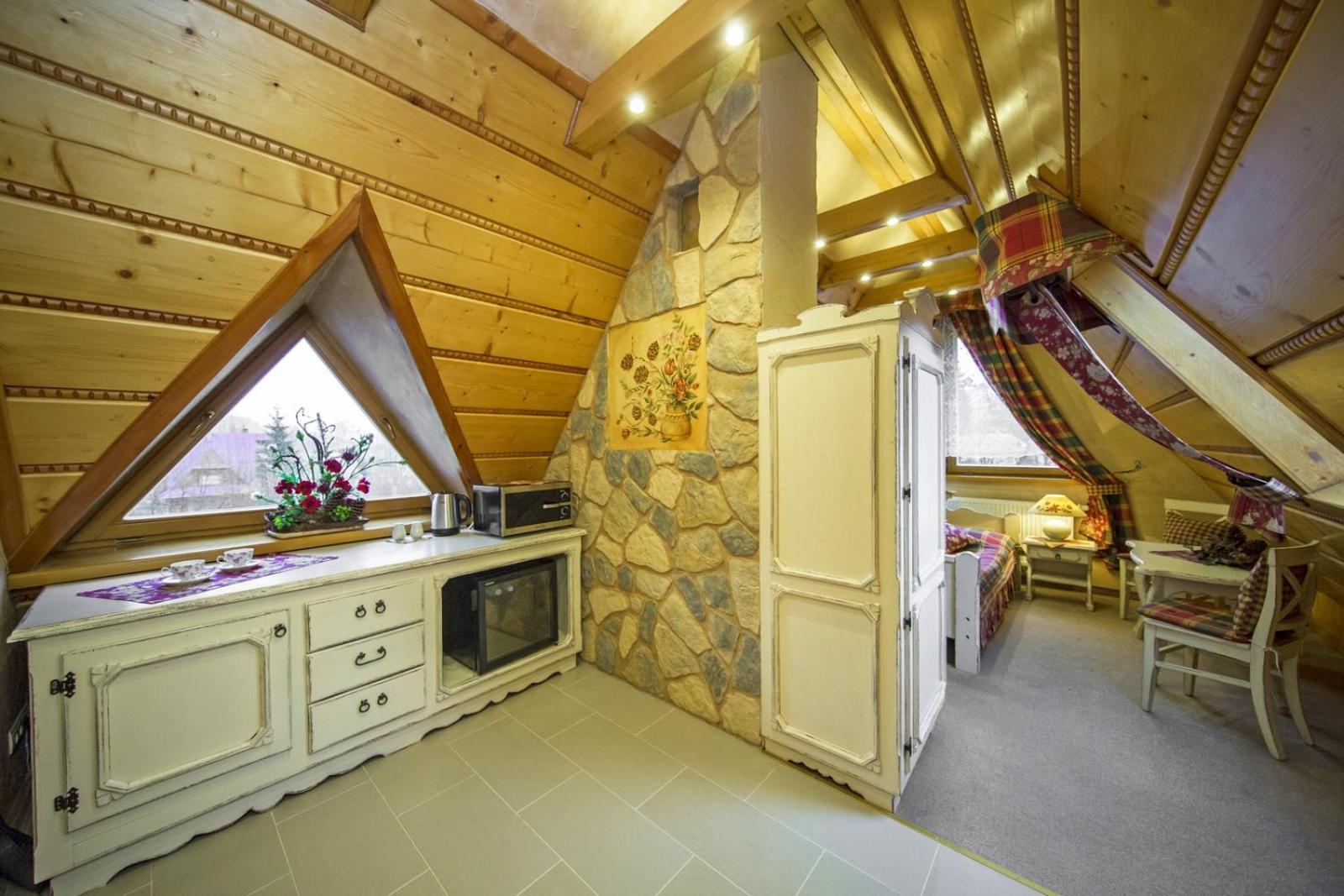Lesny Dworek Bed and breakfast 5*